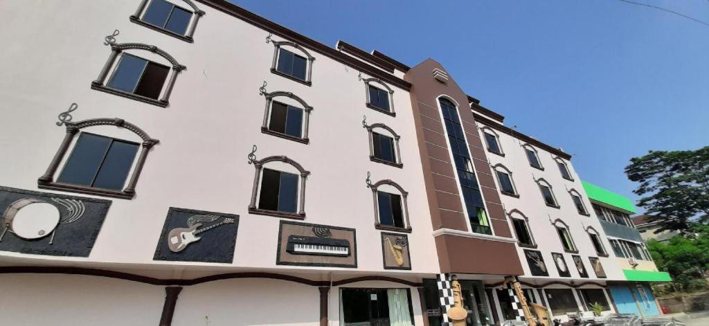 The Music Hotel Kangboi Luaran gambar
